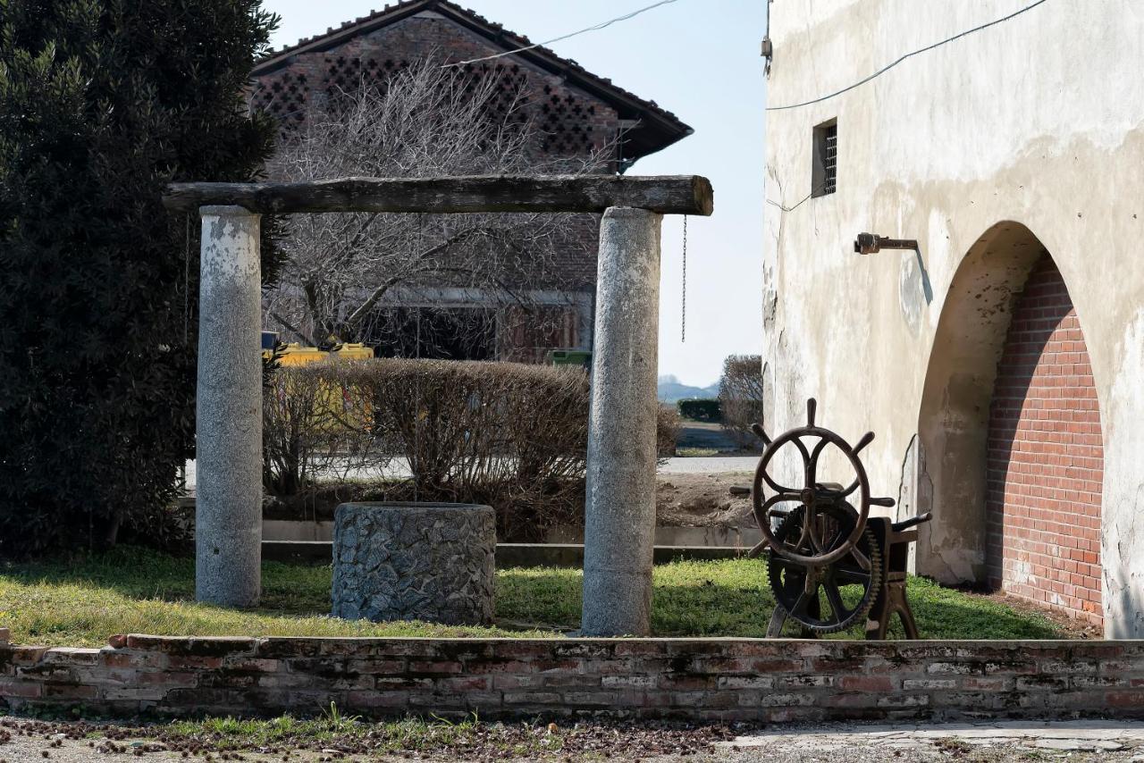 Agriturismo Cascina Graziosa Cameriano Exterior photo